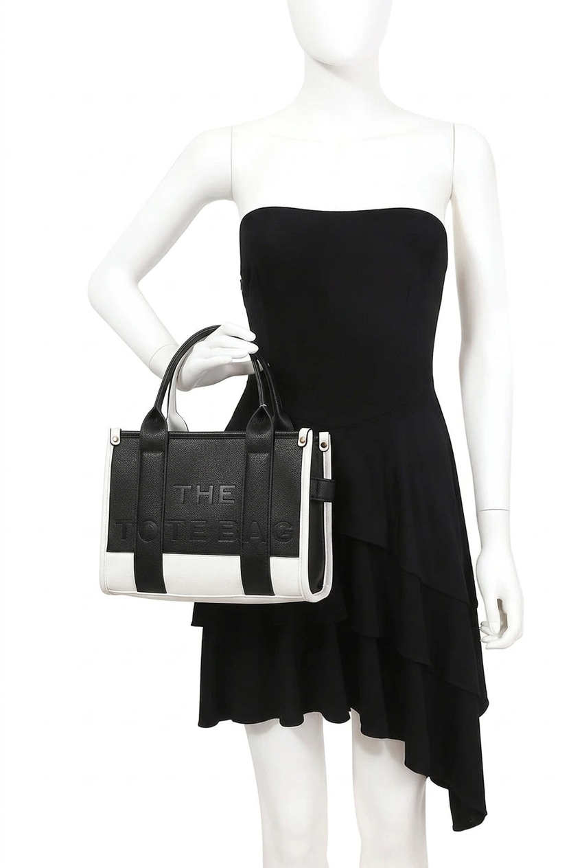 Black & White tote on the original mannequin pose